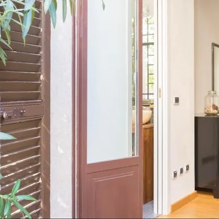 Apartment Wprelais Palm Fronds Milan