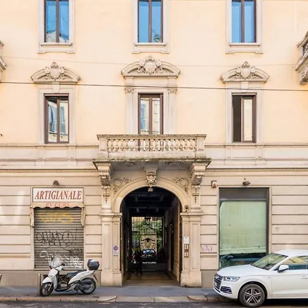 Apartment Wprelais Palm Fronds Milan